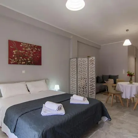 Paxos In Square Poseidon Apartment